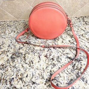 EUC Banana Republic Round Leather Crossbody Purse